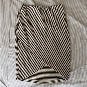 Bodycon Striped skirt